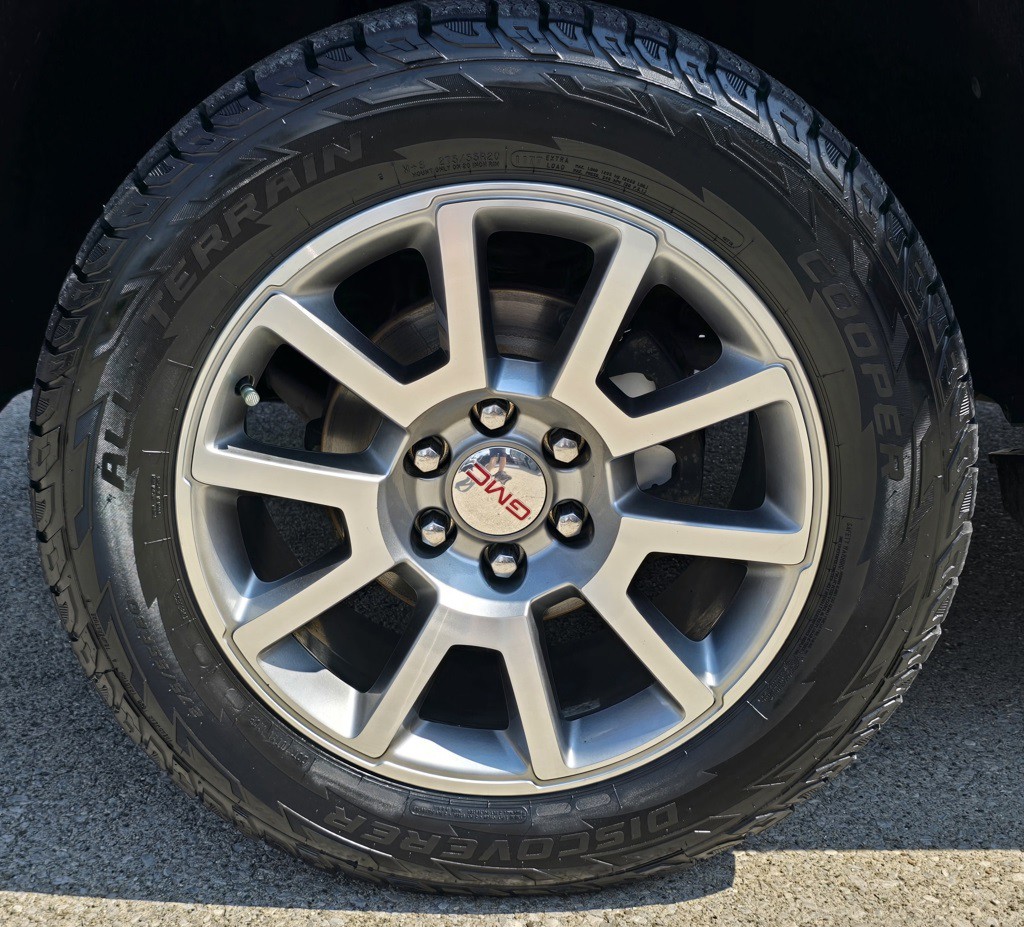 2019 GMC Yukon Image 15