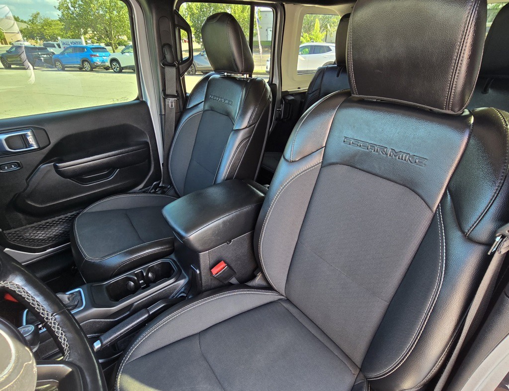 2021 Jeep Wrangler Image 17