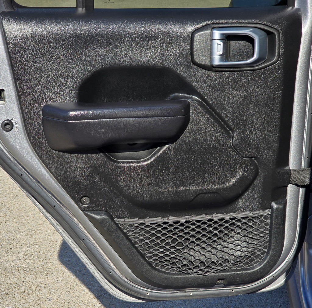 2021 Jeep Wrangler Image 30