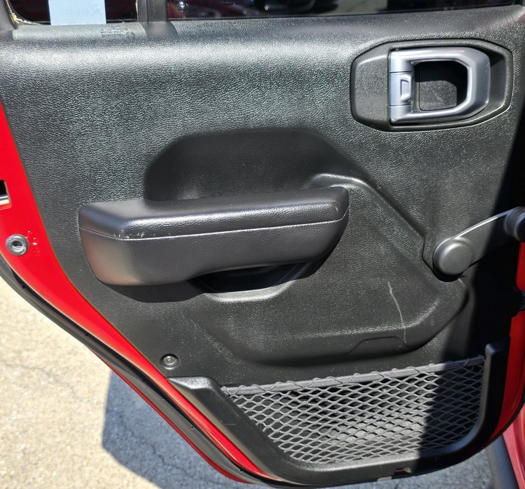 2020 Jeep Wrangler Image 27