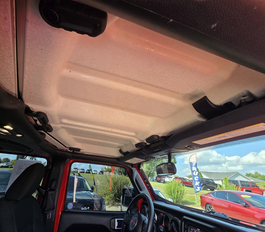 2020 Jeep Wrangler Image 34