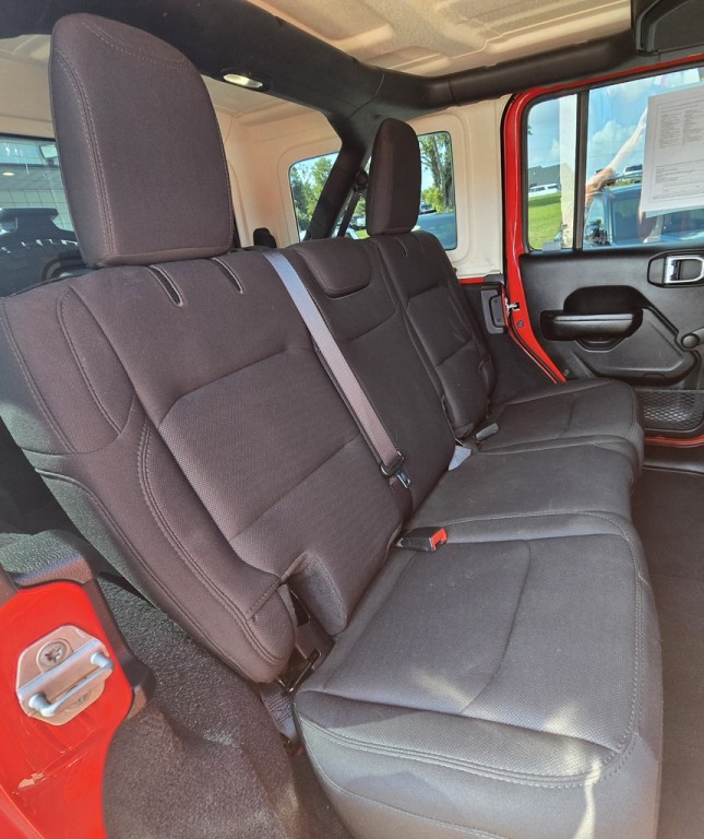 2020 Jeep Wrangler Image 37