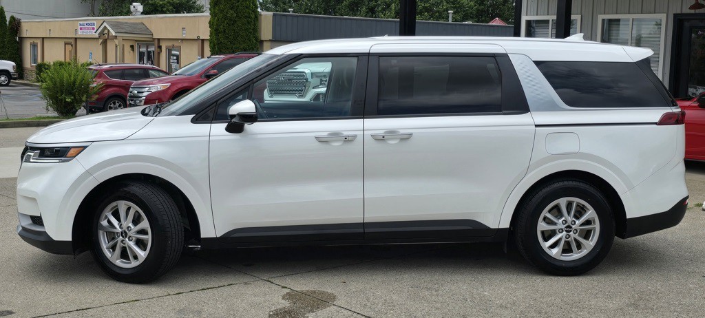 2022 Kia Carnival Image 5