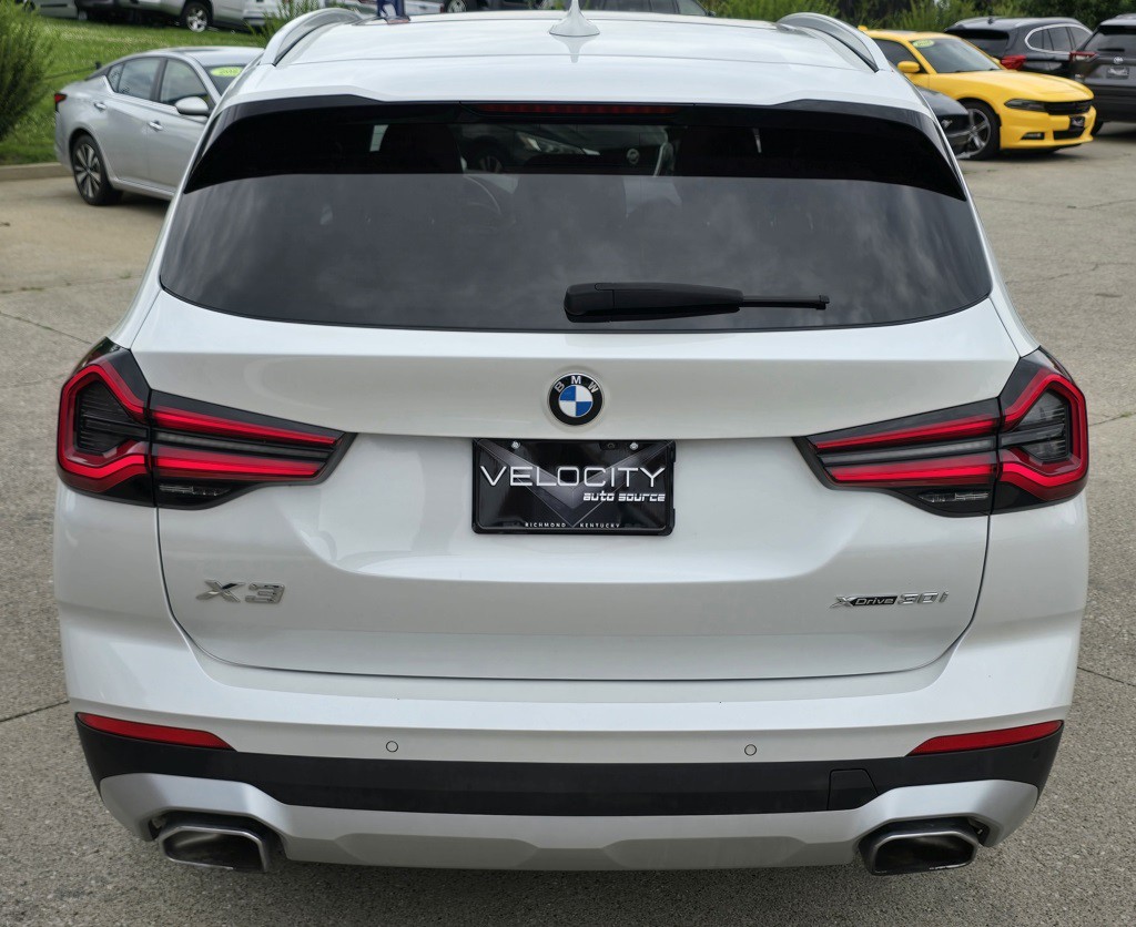 2022 BMW X3 Image 8