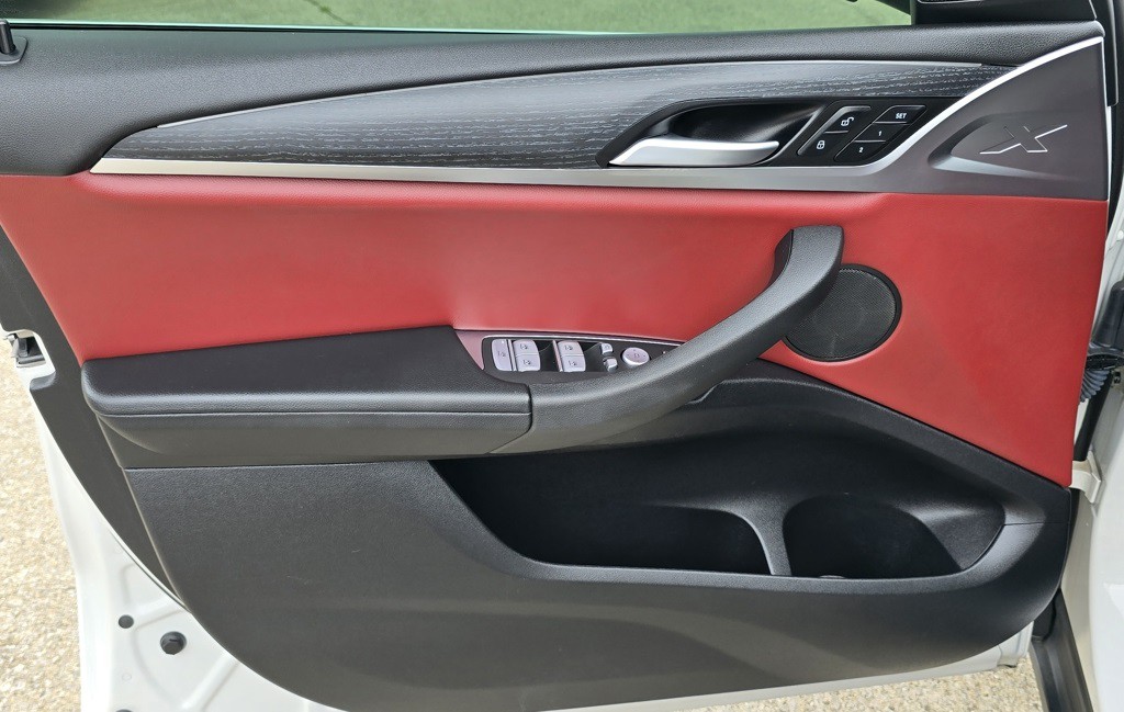 2022 BMW X3 Image 16