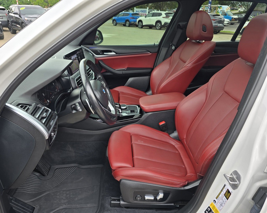 2022 BMW X3 Image 17