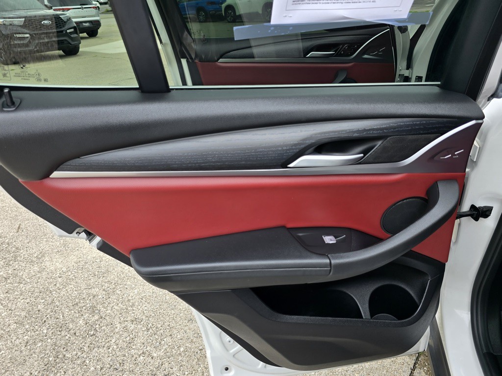 2022 BMW X3 Image 28