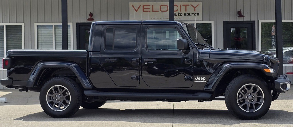 2021 Jeep Gladiator Image 1