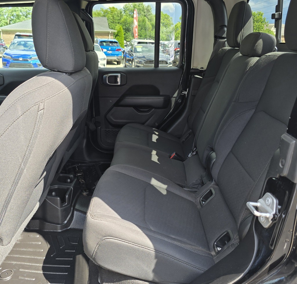 2021 Jeep Gladiator Image 30