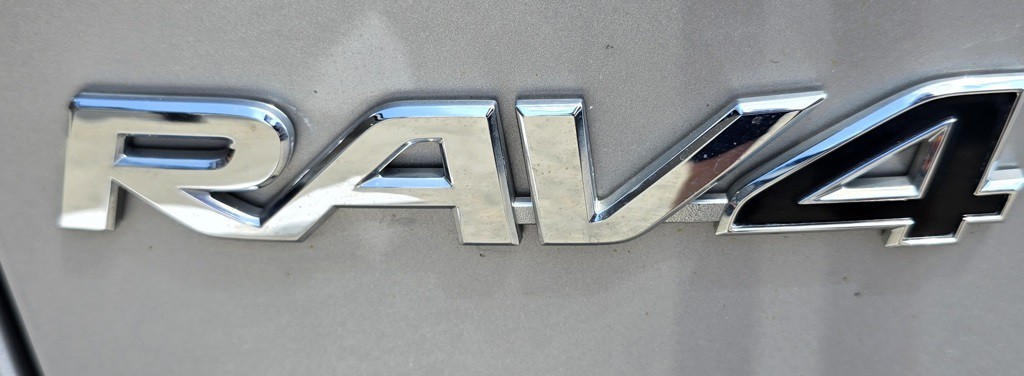 2021 Toyota Rav4 Image 10