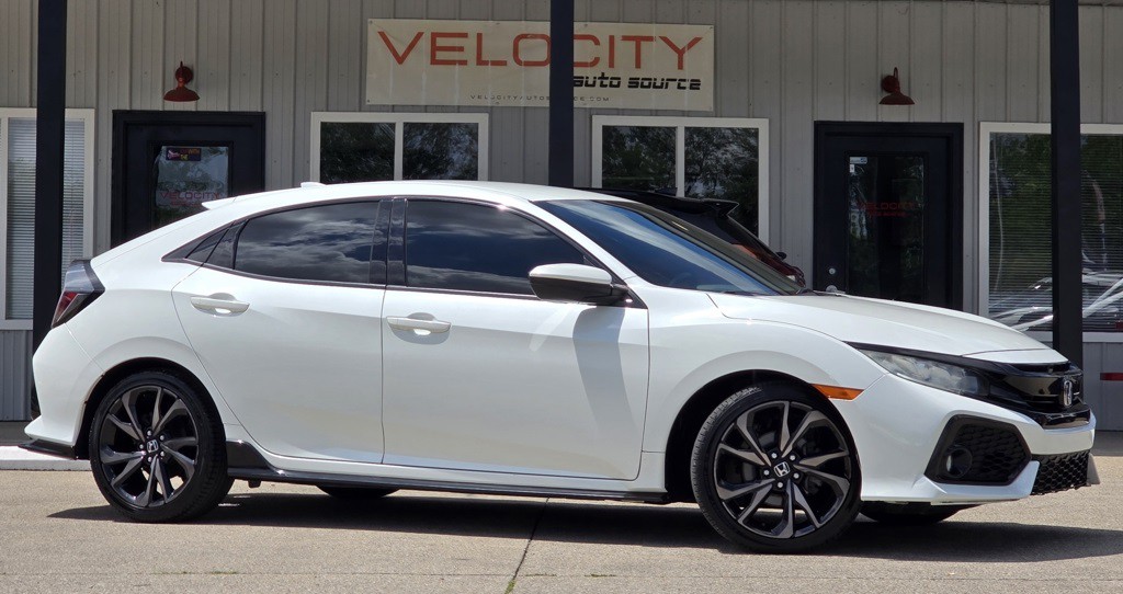 2018 Honda Civic Image 1