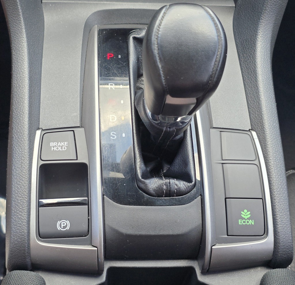 2018 Honda Civic Image 26