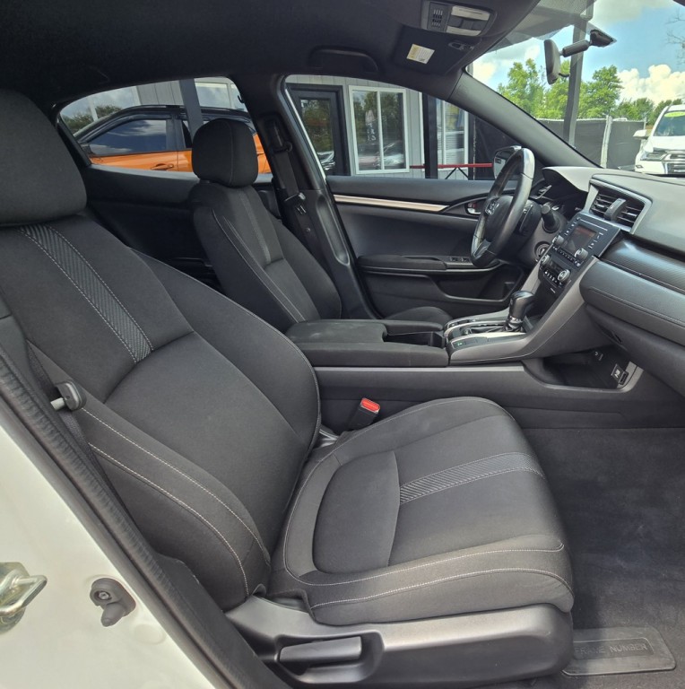 2018 Honda Civic Image 31