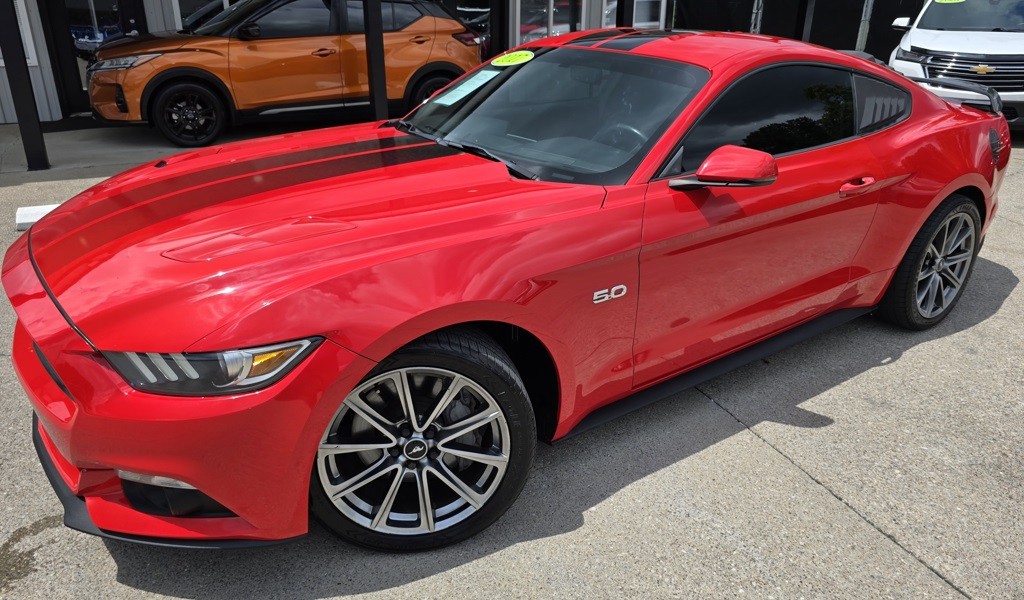 2017 Ford Mustang Image 3