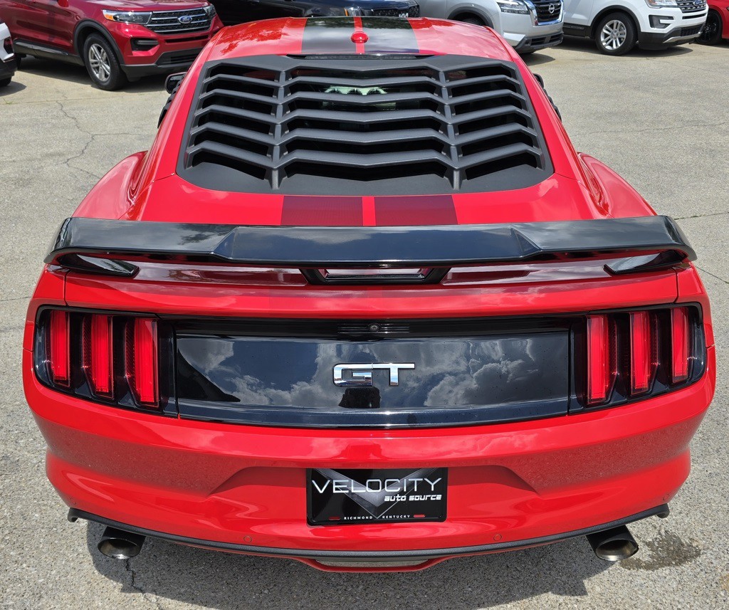 2017 Ford Mustang Image 8