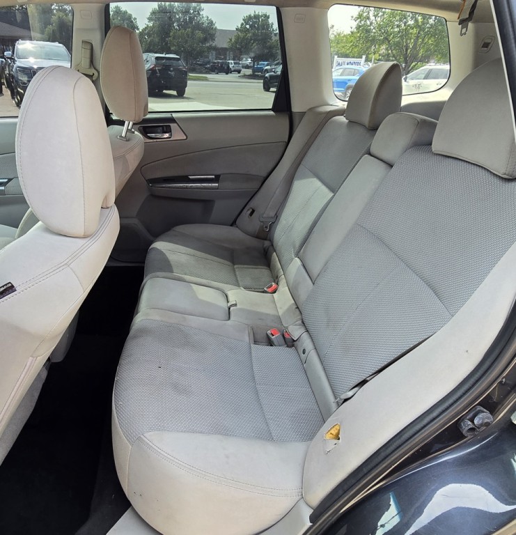 2012 Subaru Forester Image 10