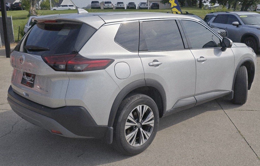 2021 Nissan Rogue Image 3
