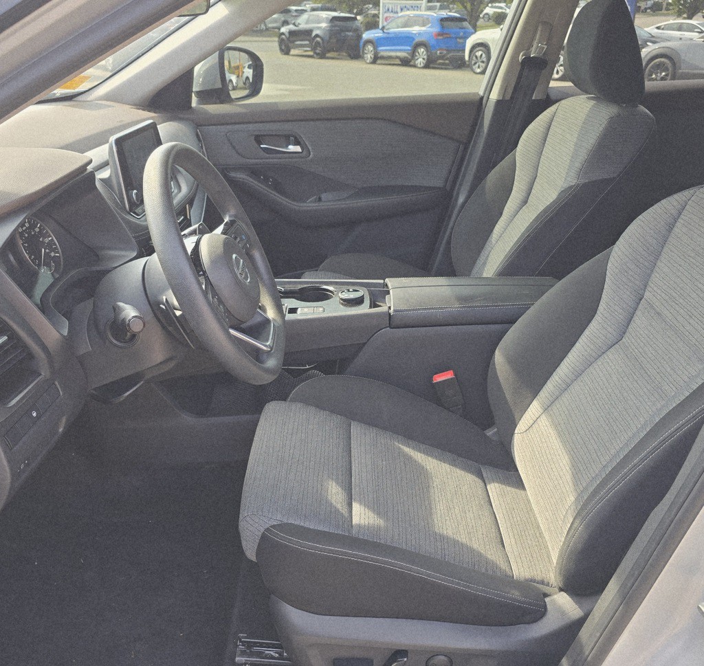 2021 Nissan Rogue Image 8