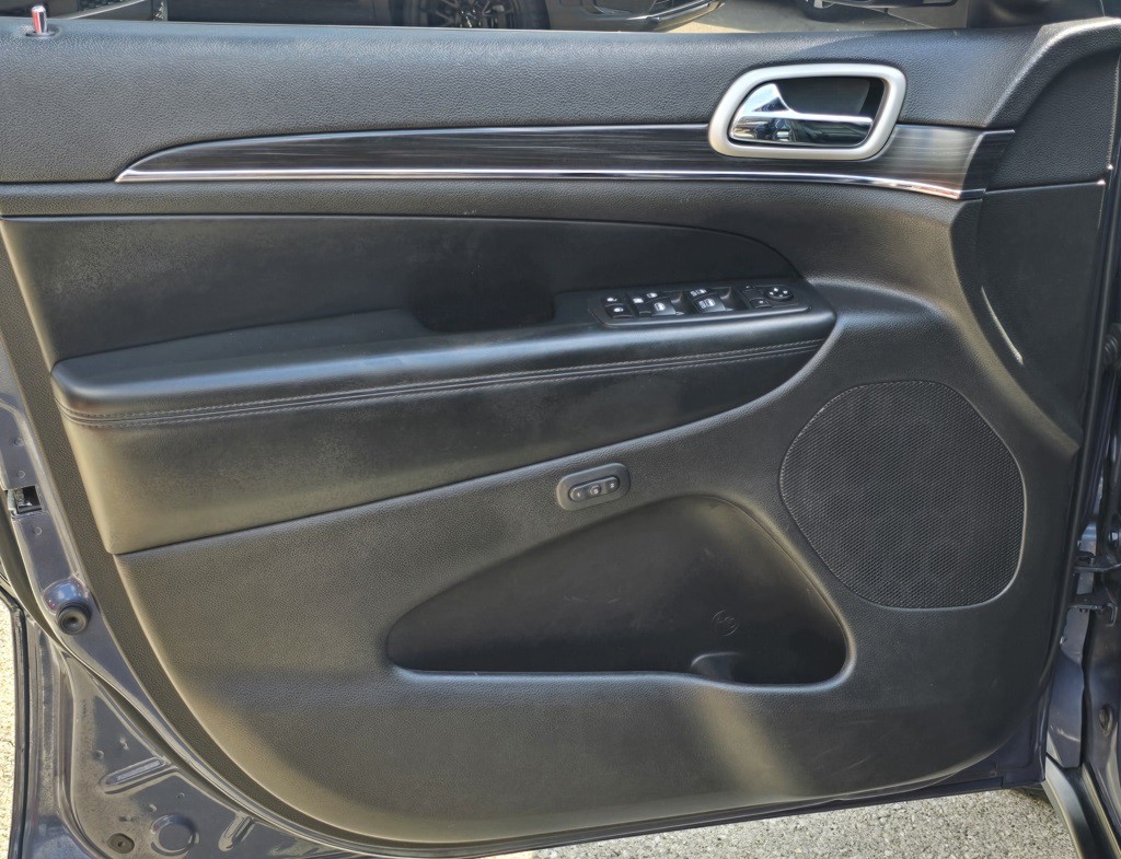 2020 Jeep Grand Cherokee Image 16