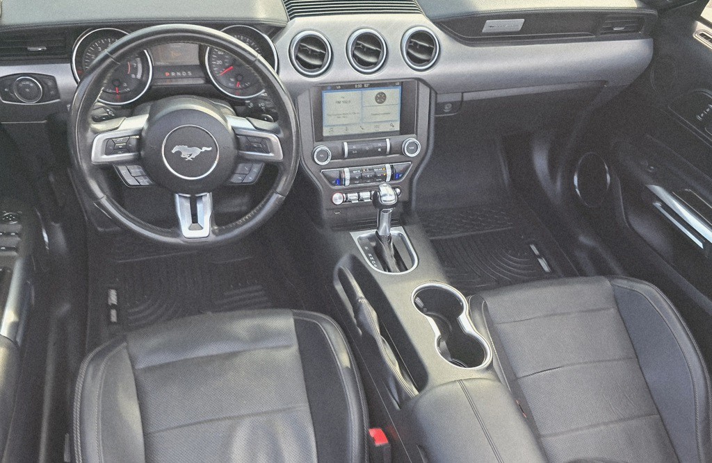 2019 Ford Mustang Image 12