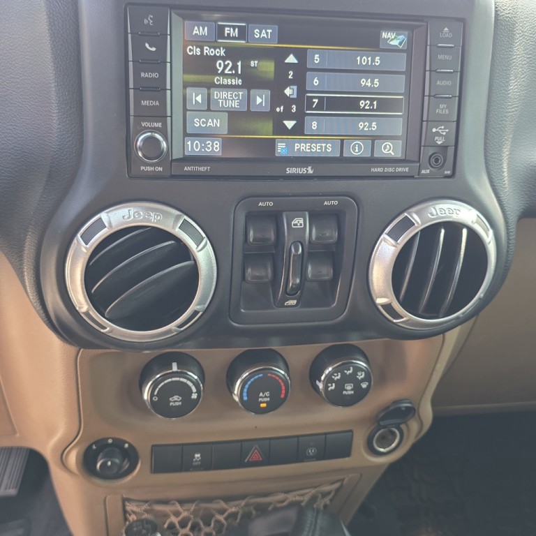 2015 Jeep Wrangler Image 19