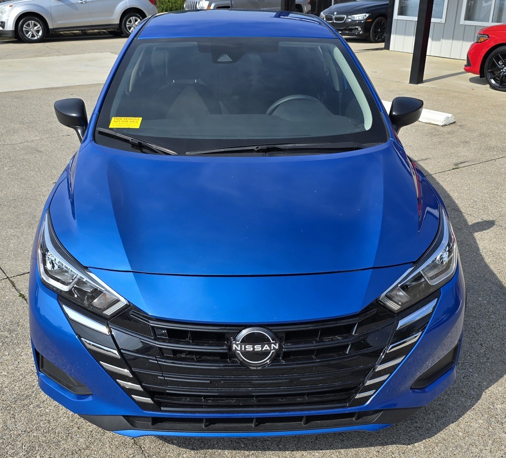 2023 Nissan Versa Image 6