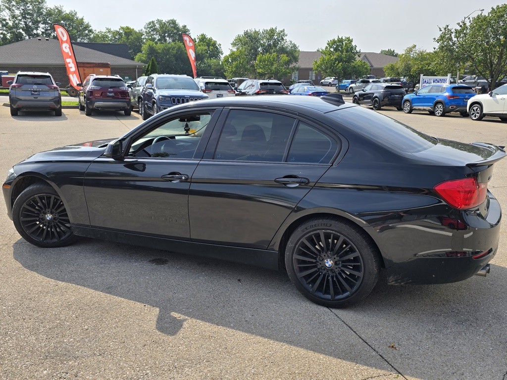 2015 BMW 3 Series Image 4