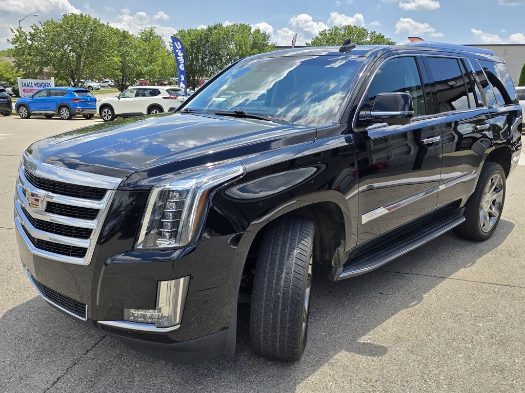 2017 Cadillac Escalade Image 6