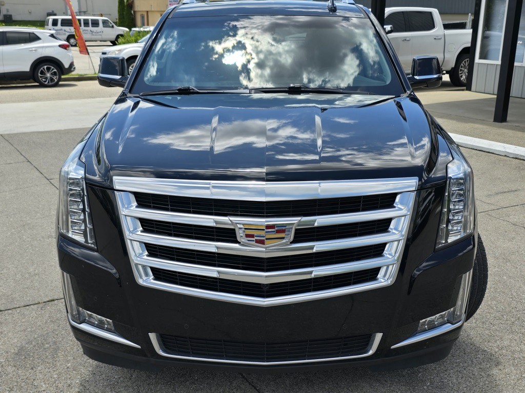 2017 Cadillac Escalade Image 7