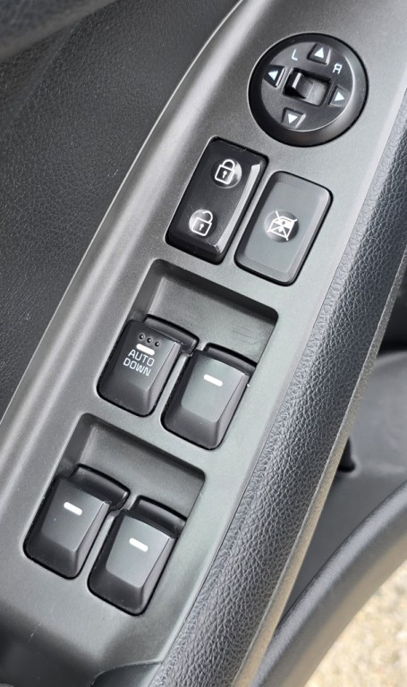 2017 Kia Forte Image 16