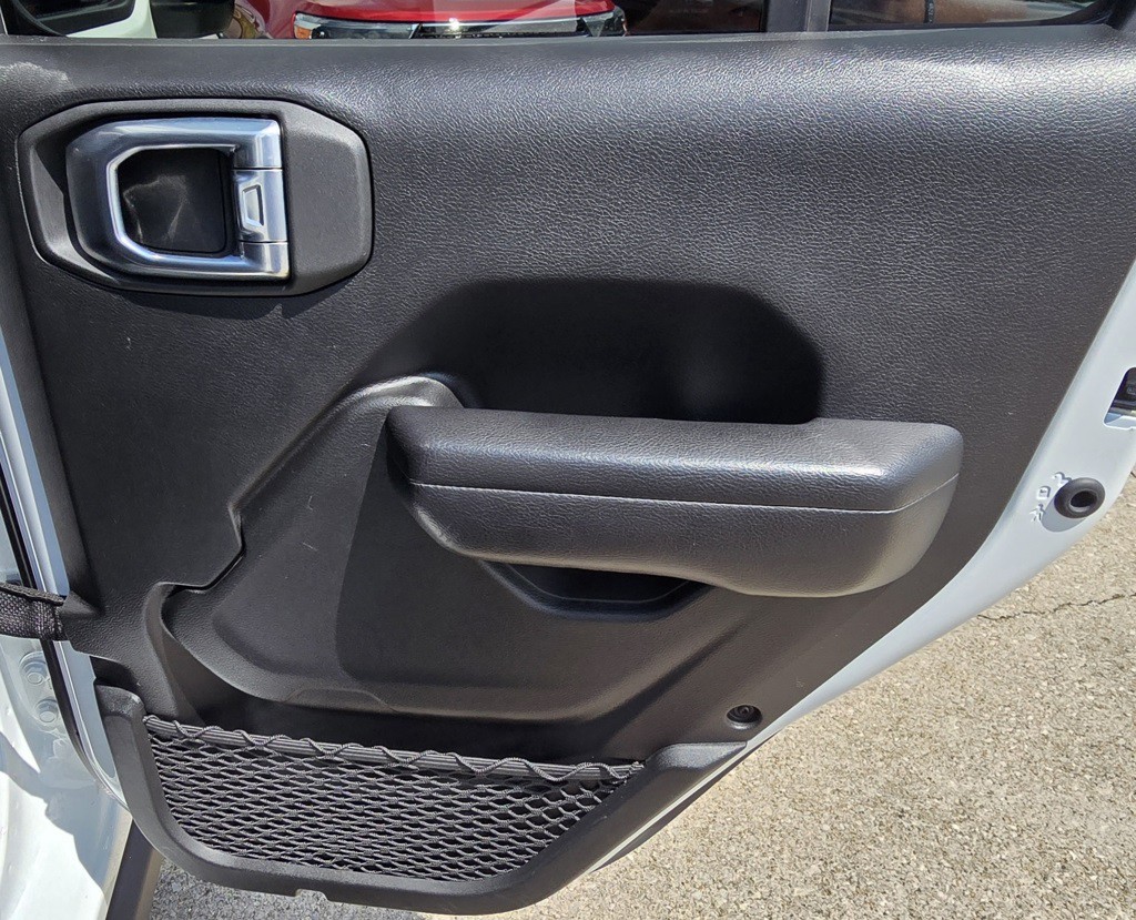 2021 Jeep Wrangler Image 44