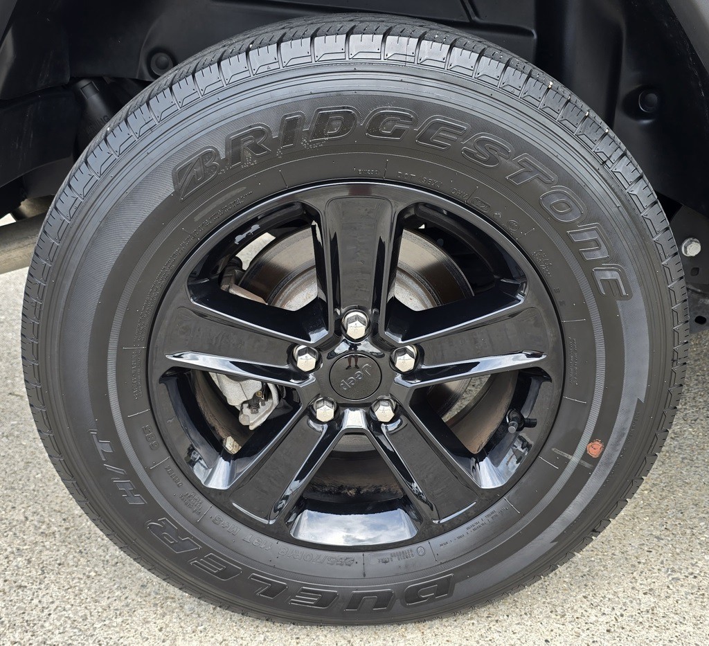 2021 Jeep Wrangler Image 12