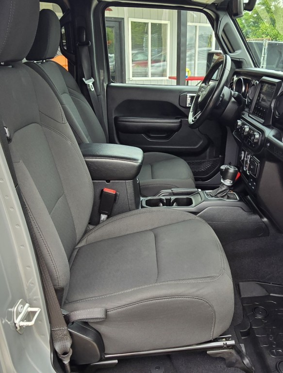 2021 Jeep Wrangler Image 39