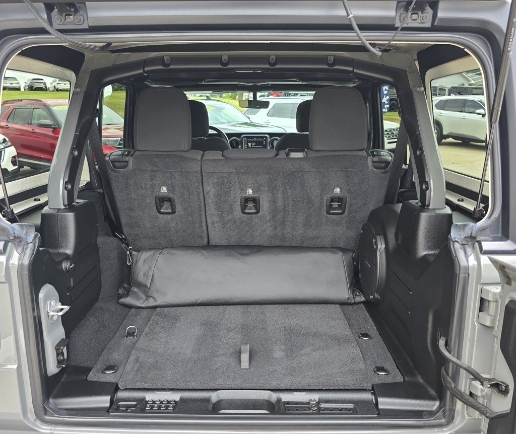 2021 Jeep Wrangler Image 44