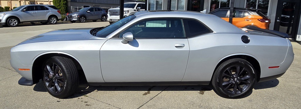 2020 Dodge Challenger Image 5