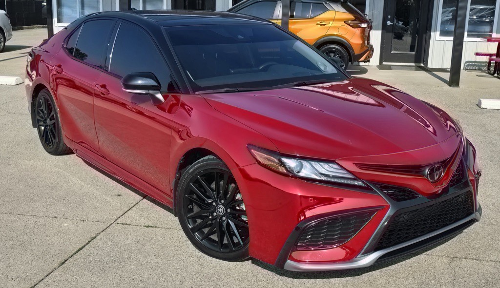 2023 Toyota Camry Image 2
