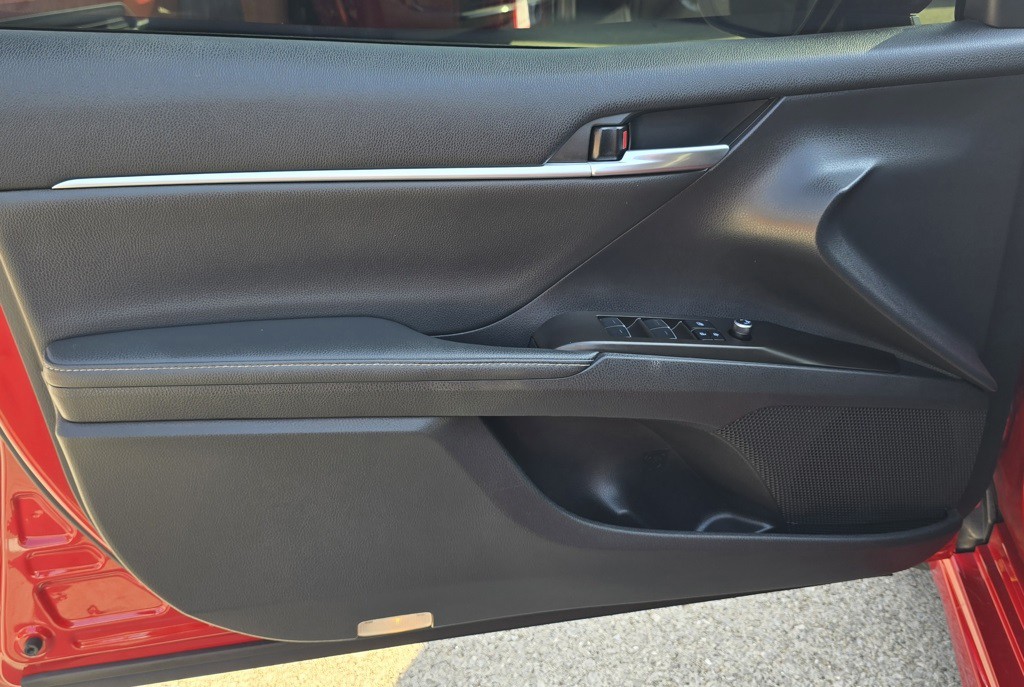 2023 Toyota Camry Image 15