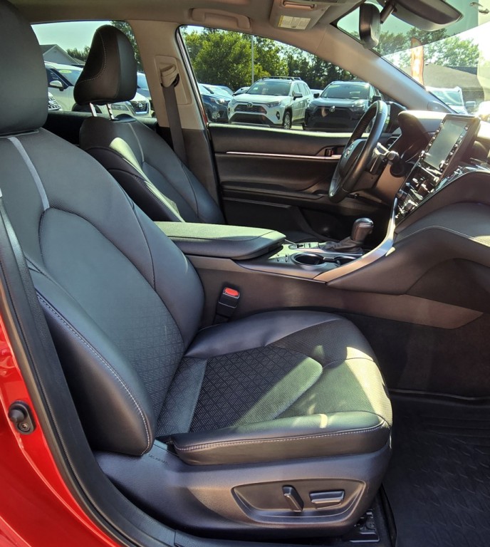 2023 Toyota Camry Image 33
