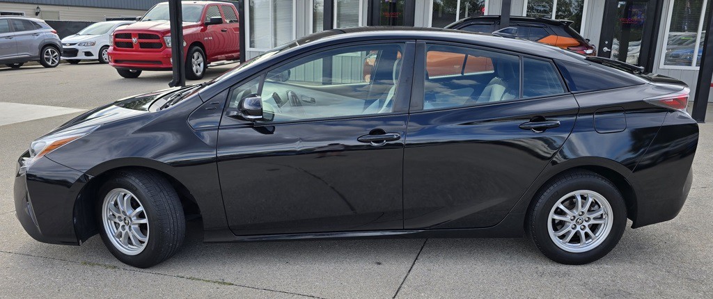 2016 Toyota Prius Image 5