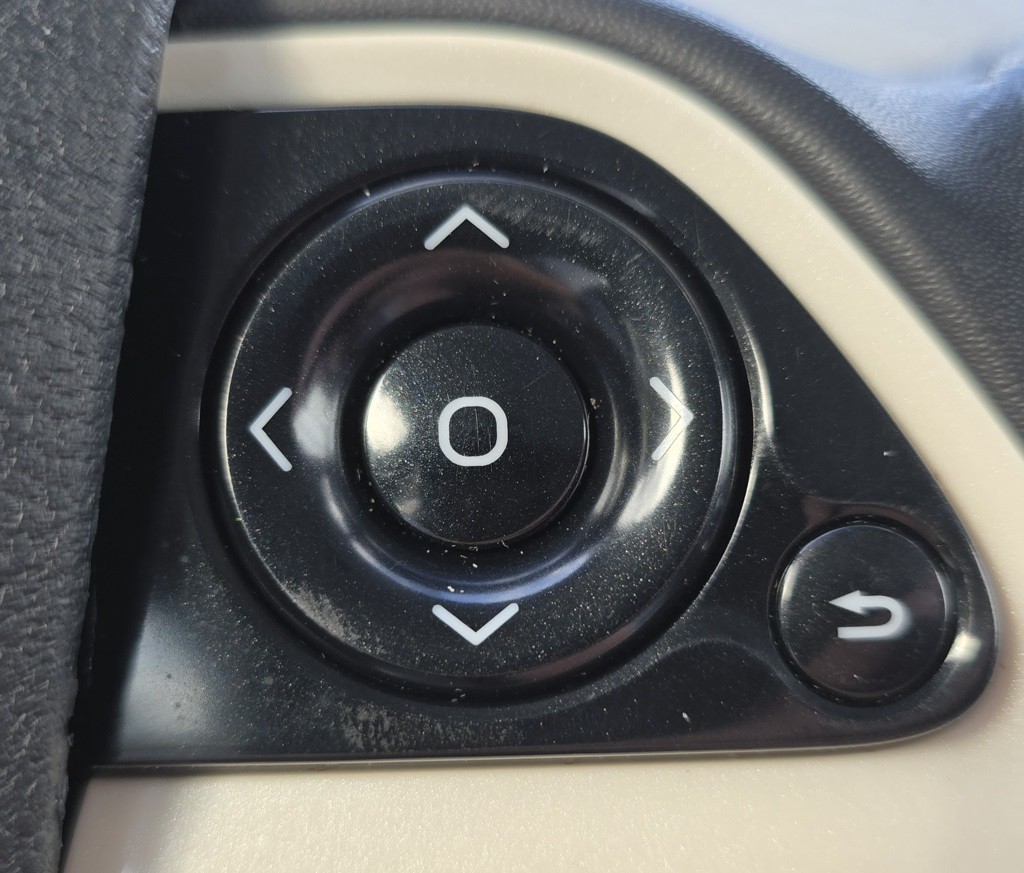 2016 Toyota Prius Image 21