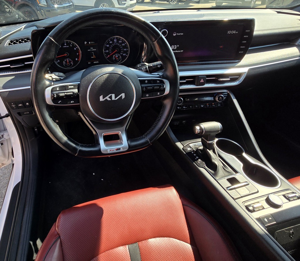 2022 Kia K5 Image 11