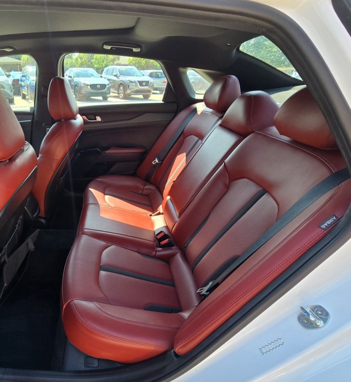 2022 Kia K5 Image 12