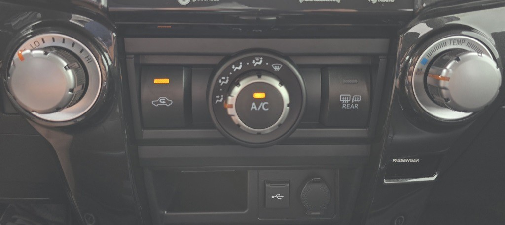 2022 Toyota 4Runner Image 26
