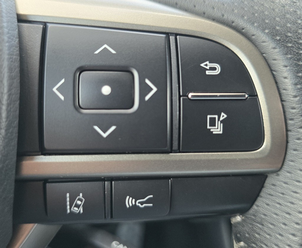 2022 Lexus RX Image 25