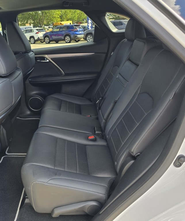 2022 Lexus RX Image 36