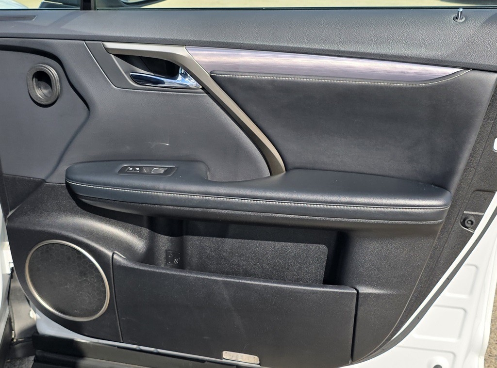 2022 Lexus RX Image 40