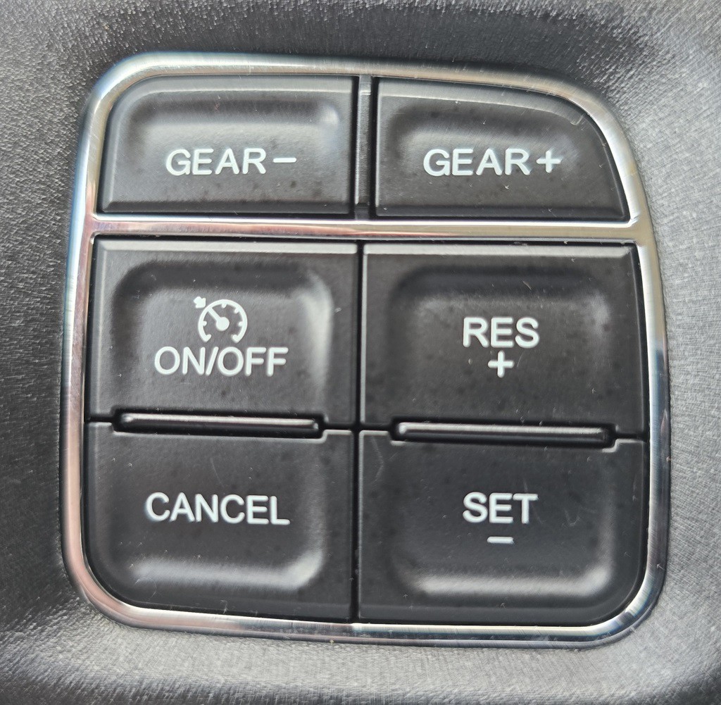 2016 RAM 1500 Image 23