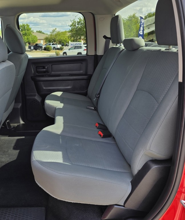 2016 RAM 1500 Image 28