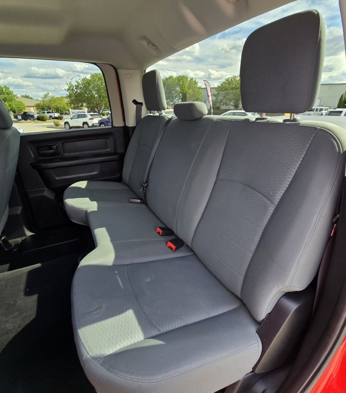 2016 RAM 1500 Image 30