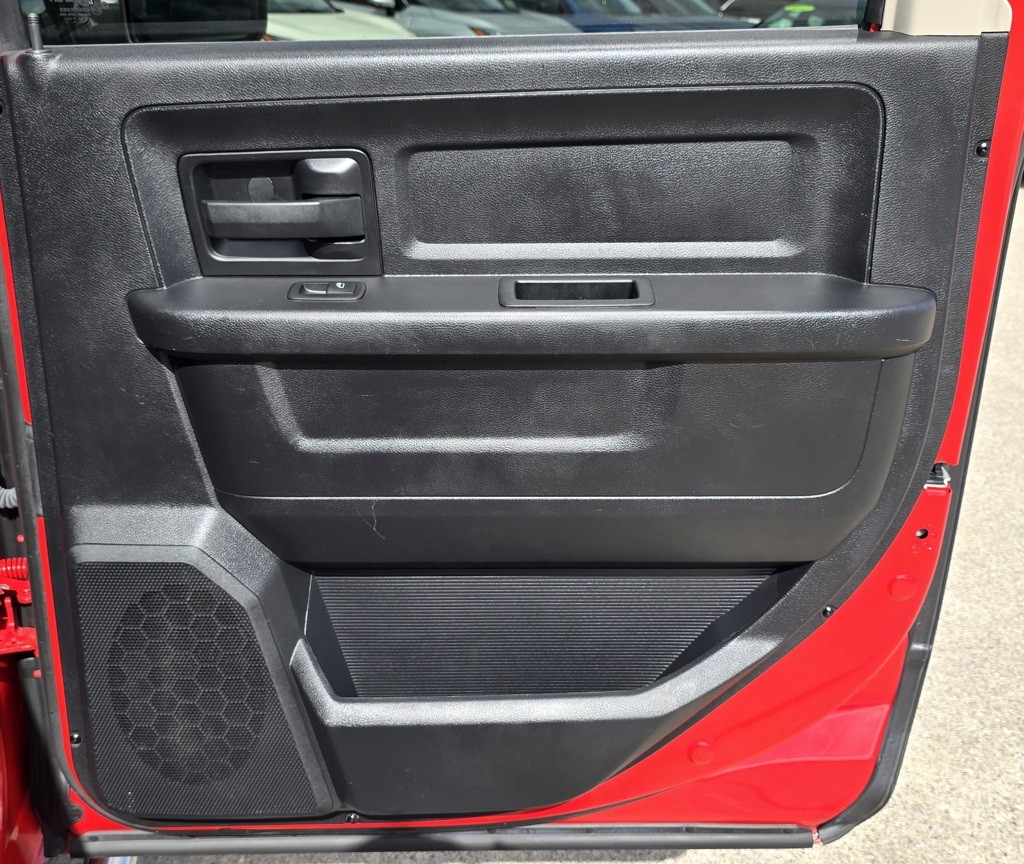 2016 RAM 1500 Image 34